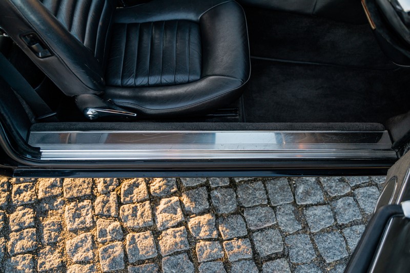 1988 Jaguar XJ-SC V12 295HP